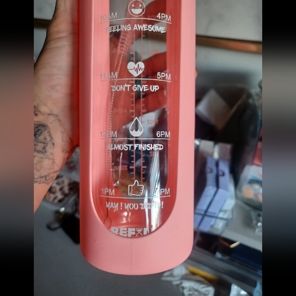 NEFEEKO INSPIRATIONAL QUOTE WATER JUG - Picture 2 of 6